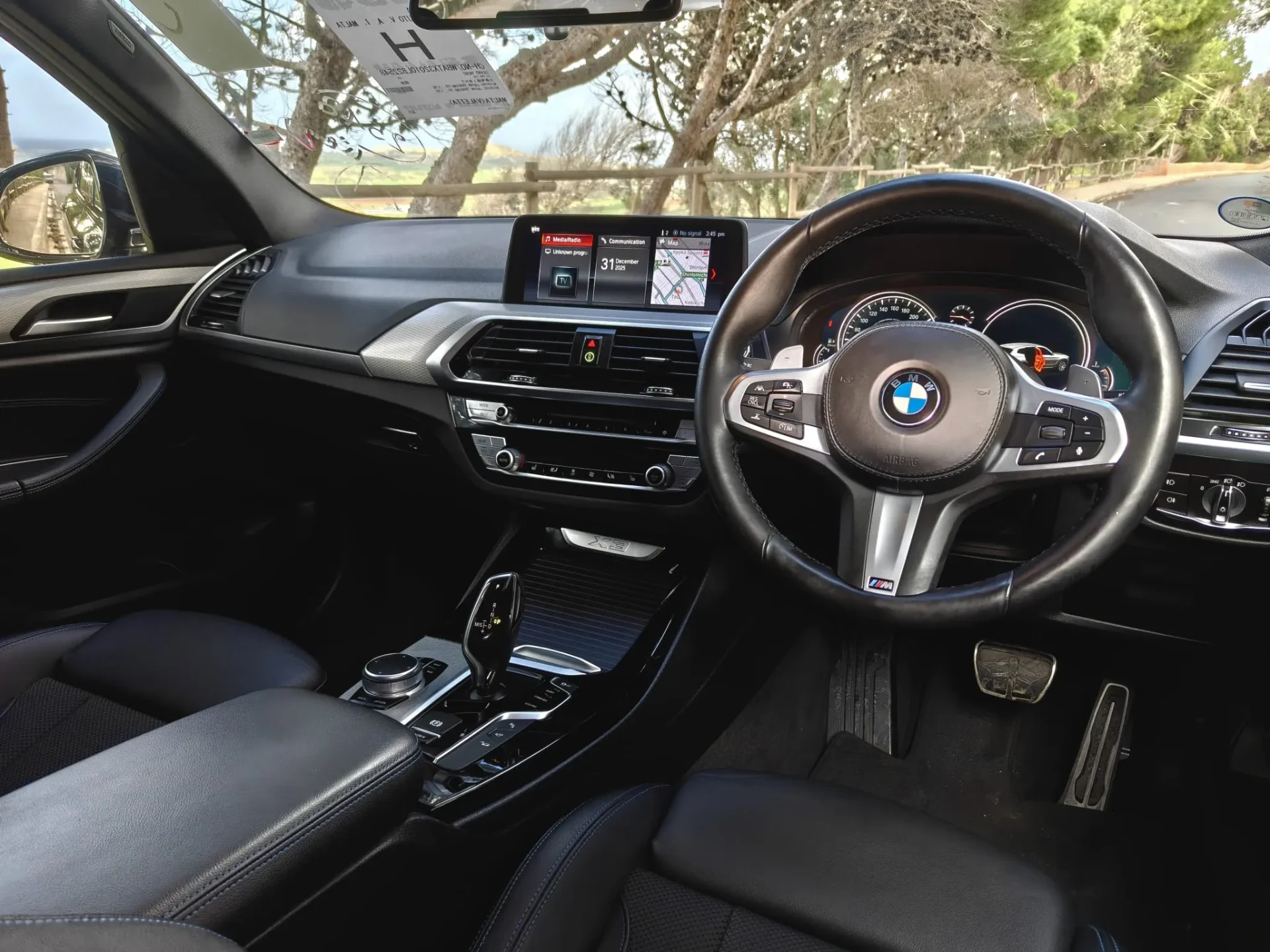 Ventur Auto Imports gallery 4