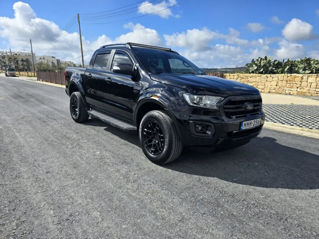 Ventur Auto Imports gallery 2
